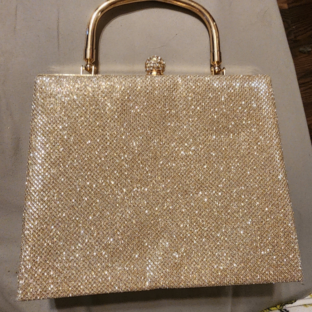 Elegant Gold Clutch with Handle